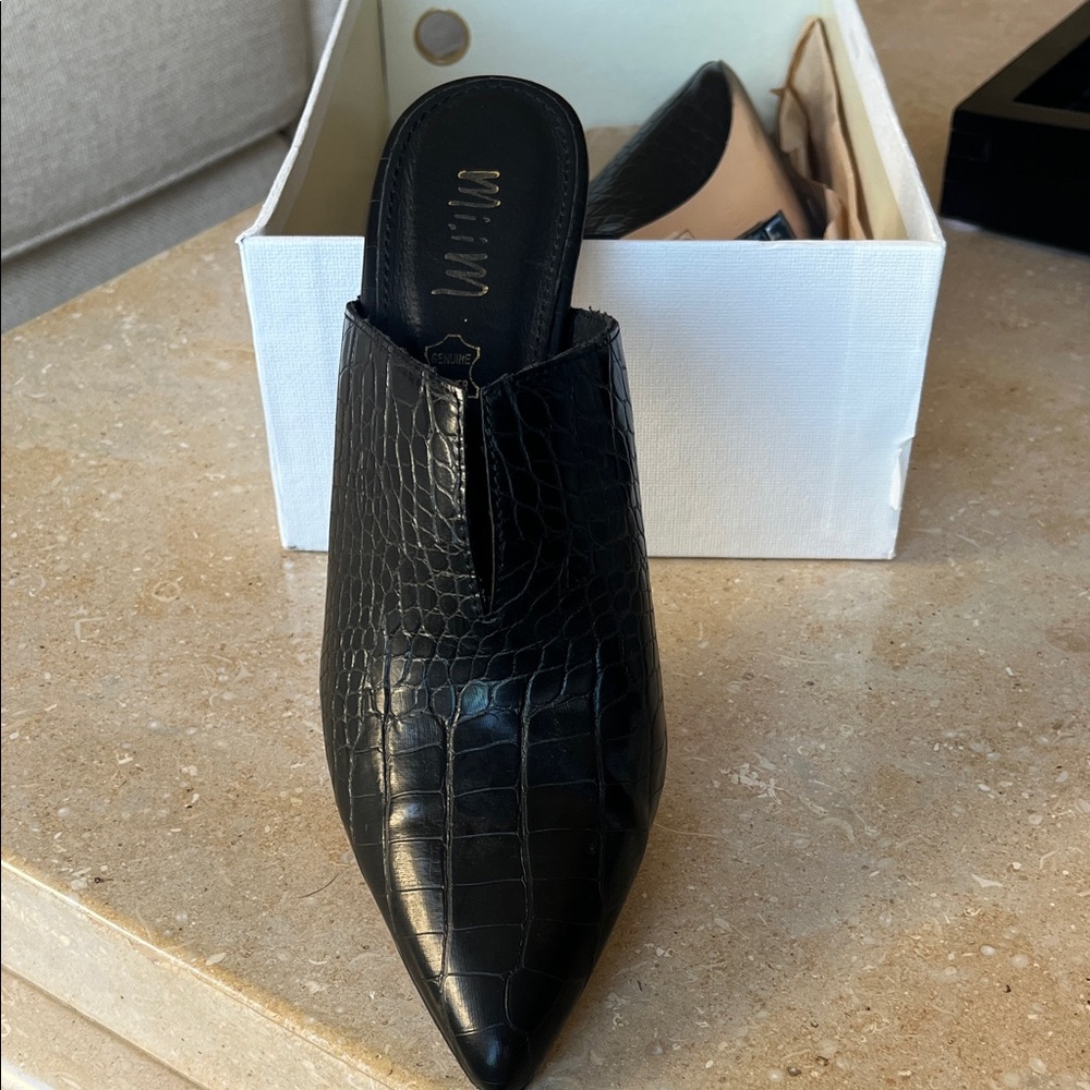 Mi.iM Black Croc-Pattern Mules
